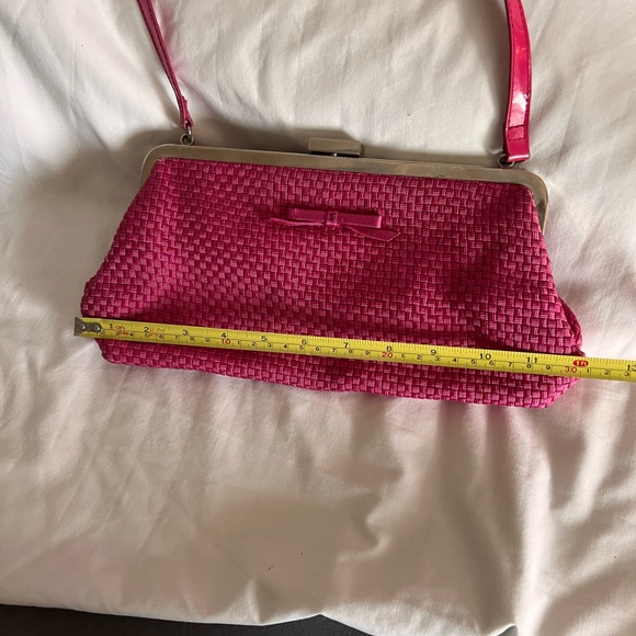 THE SAK CLUTCH/PURSE WOVEN PINK FABRIC - Picture 2 of 11